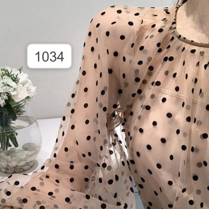 ⁦بلوزة علوية شفافة⁩ - الصورة ⁦3⁩